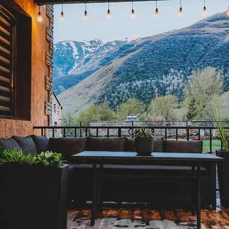 Holiday Home Kazbegi Exterior foto